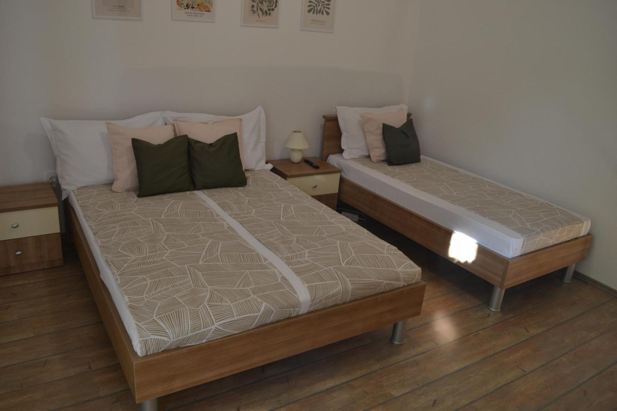 Apartments Jolic Vodice Esterno foto