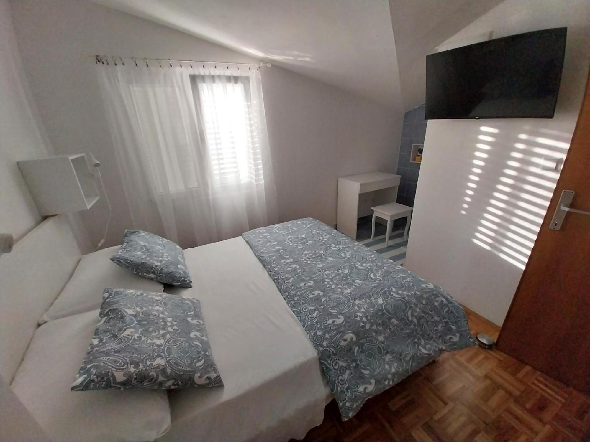 Apartments Jolic Vodice Esterno foto
