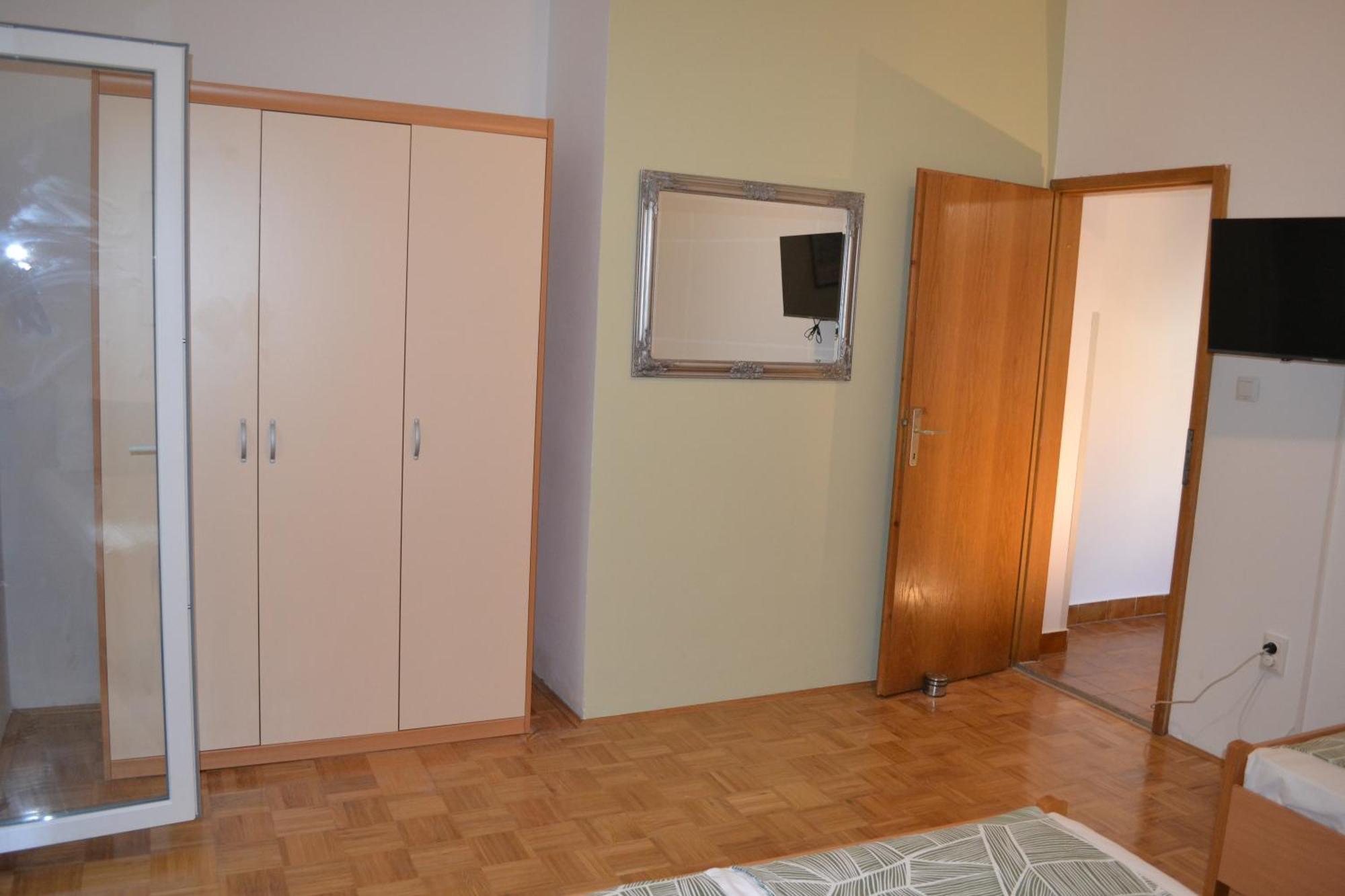 Apartments Jolic Vodice Esterno foto